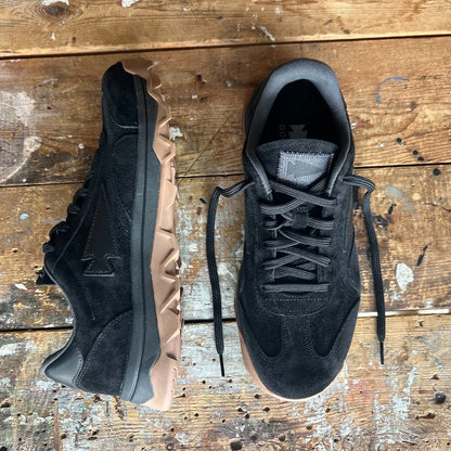 Mackall 45 - Black + Gum