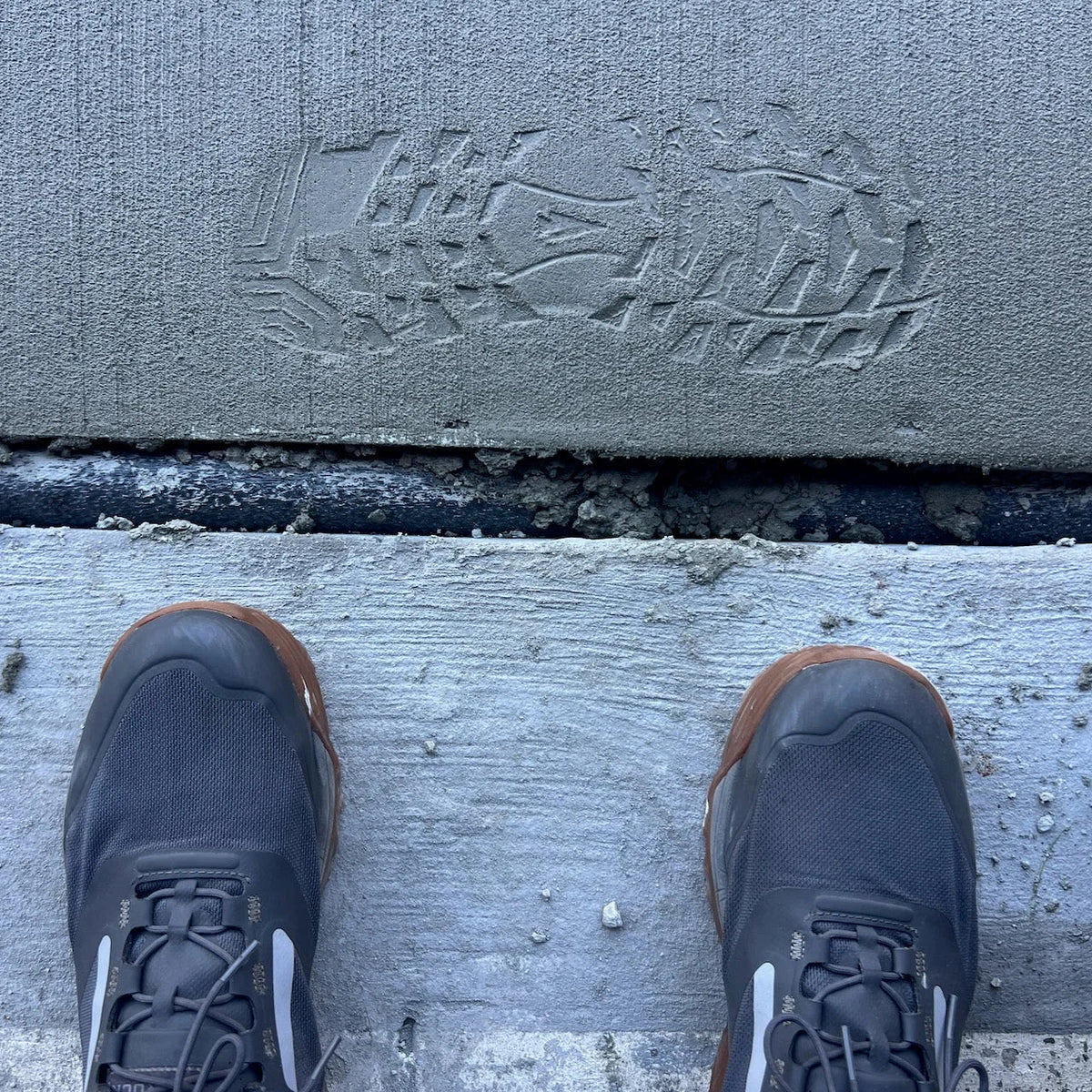 Mackall - Forged Iron + Chiseled Stone + Gum