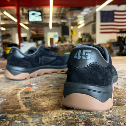 Mackall 45 - Black + Gum